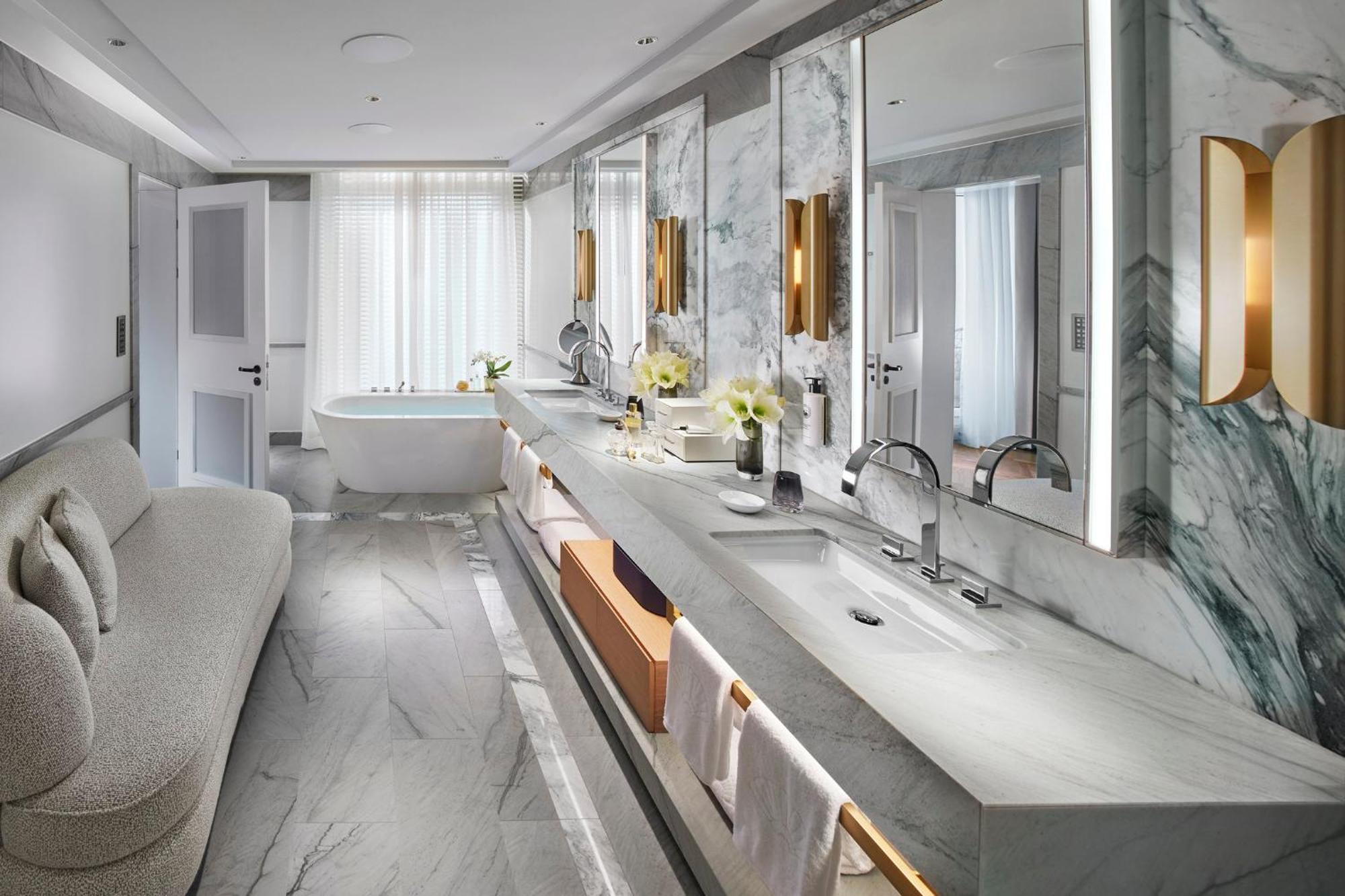Mandarin Oriental Savoy, Zurich Hotel Exterior photo