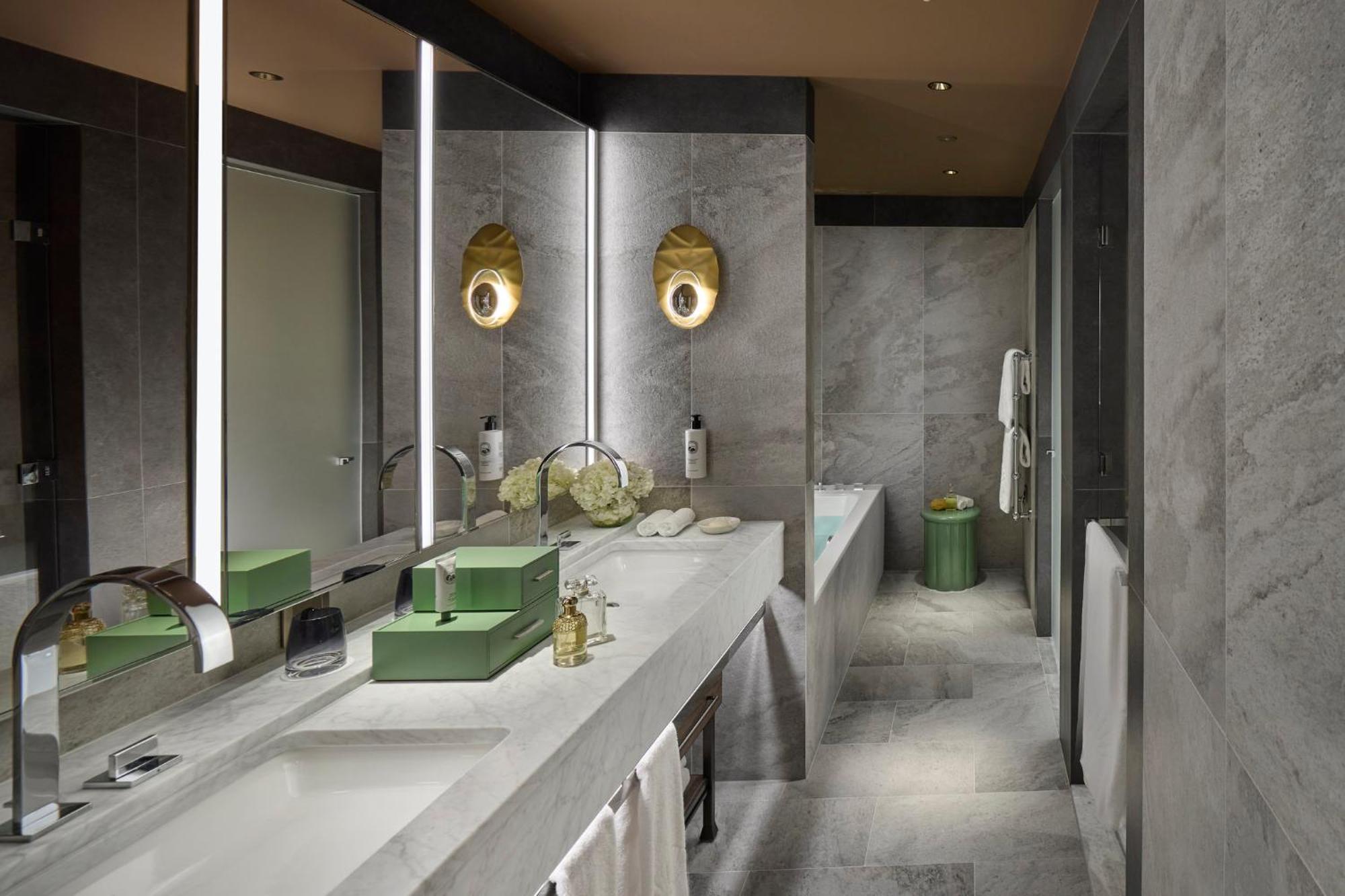 Mandarin Oriental Savoy, Zurich Hotel Exterior photo