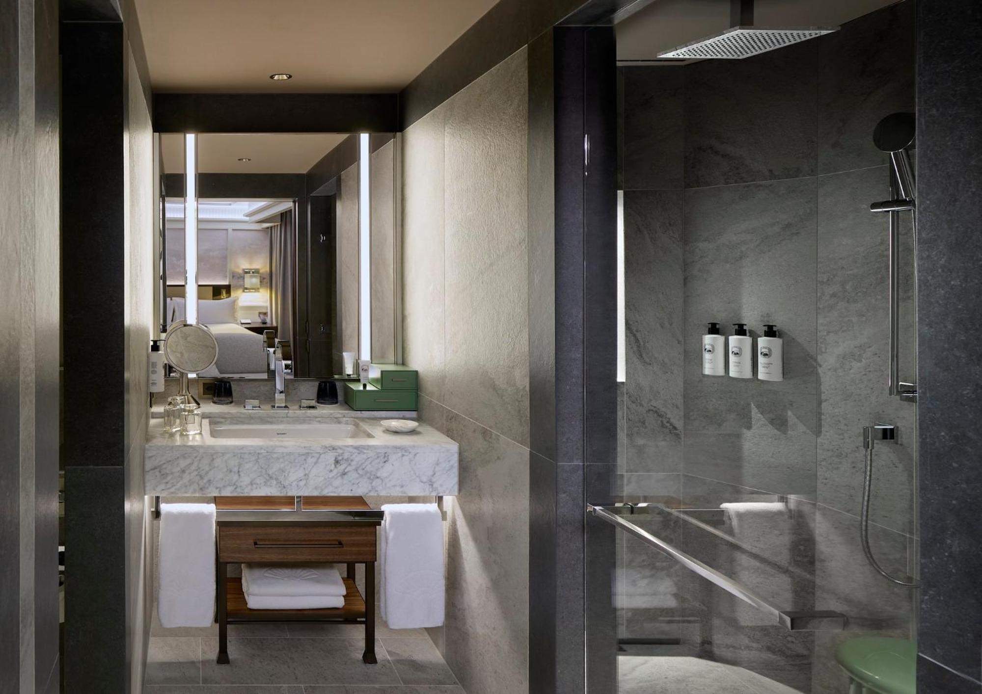 Mandarin Oriental Savoy, Zurich Hotel Exterior photo